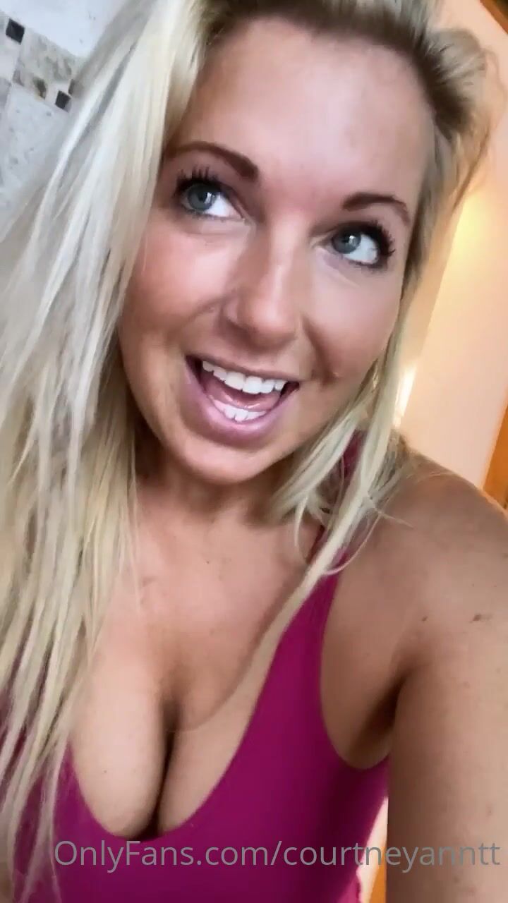 Courtneyanntt Vacation Fun All Week Texasthighs Xxx Onlyfans Porn Videos