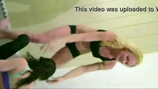 JC Simpson Lift Small Girl