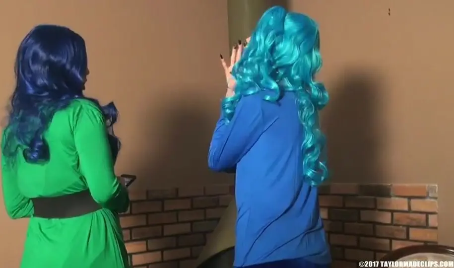 Bubble butt bimbos
