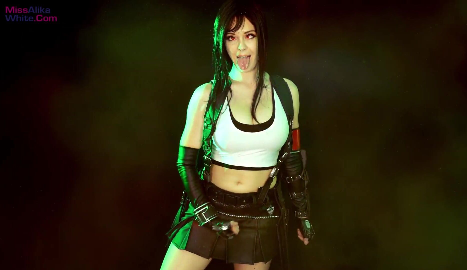 Alika White Tifa JOI