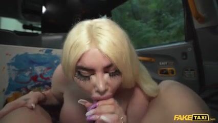 Fake taxi with juicy blondie at the end