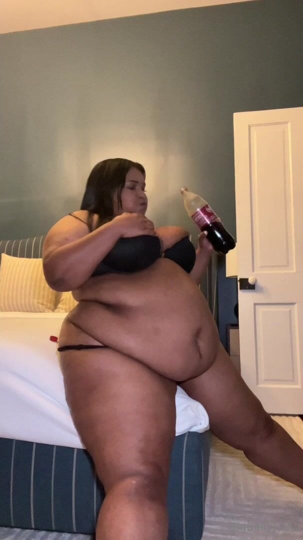 Bbw Bigbellyjudy bloat