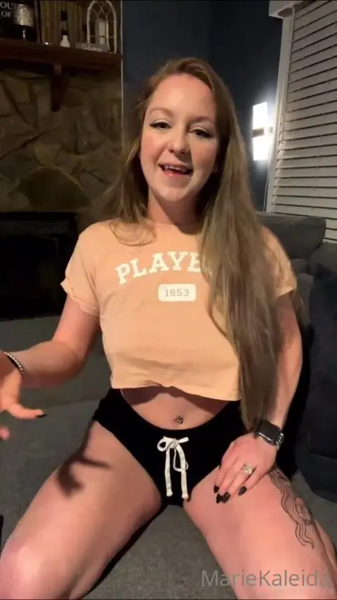 mariekaleida here s part 1 from my live last night this is just the chatting q & a part i onlyfans porn videos
