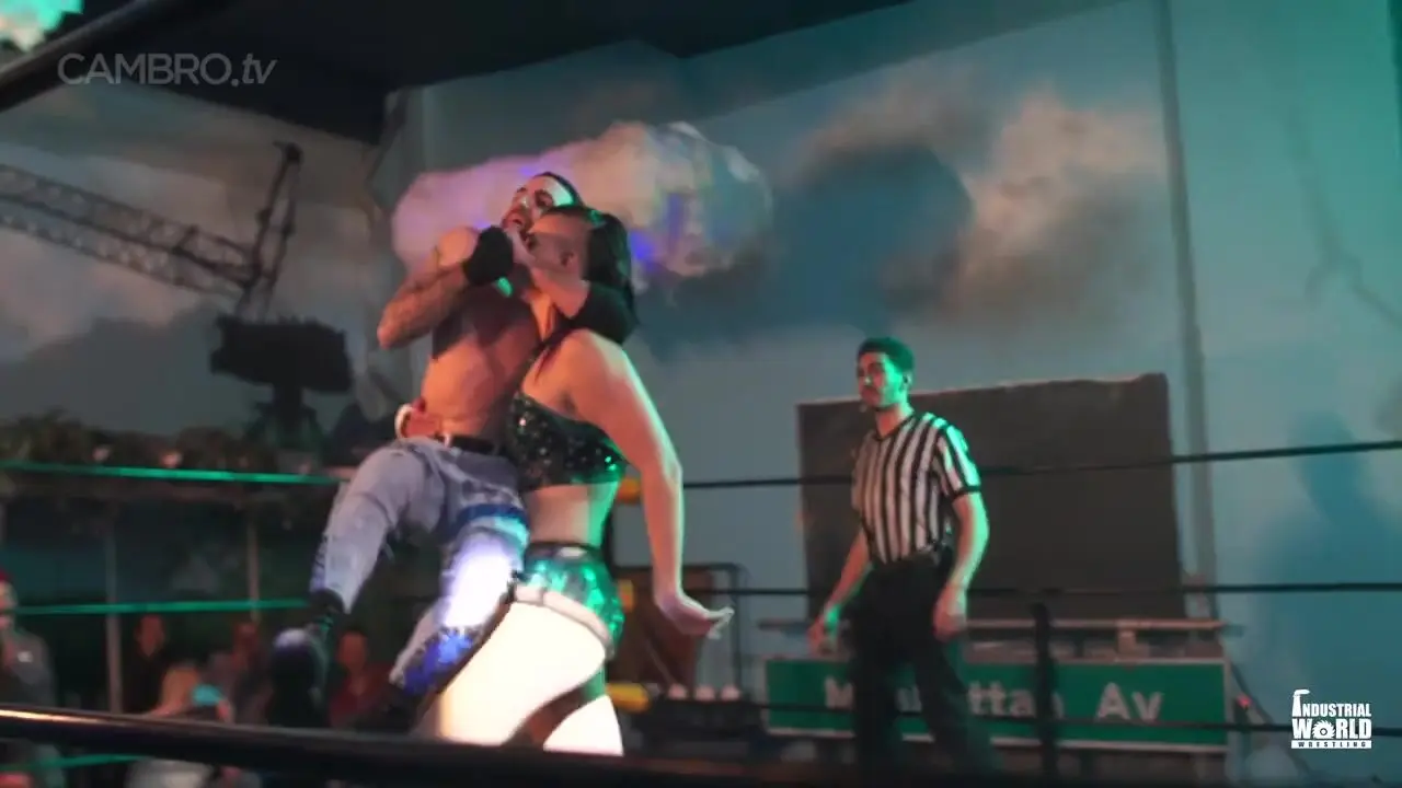 wrestling lift carry