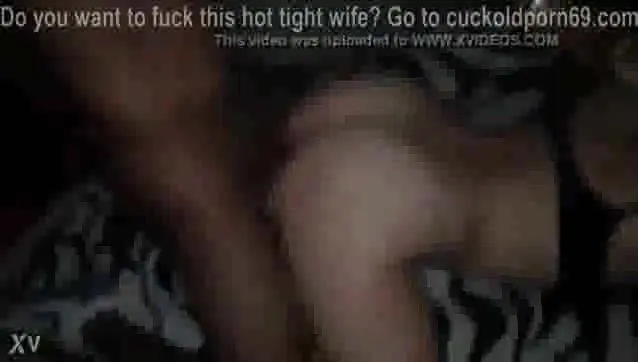 Sexy wife on vacation hooks up