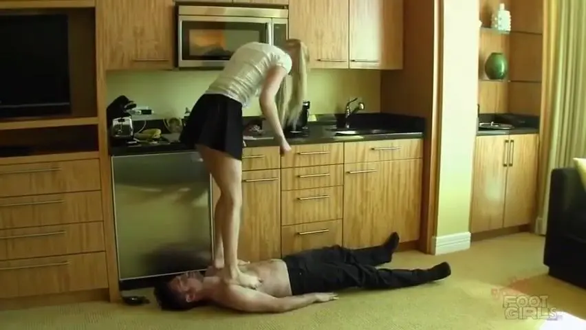 Princess Rene Trampling Barefeet