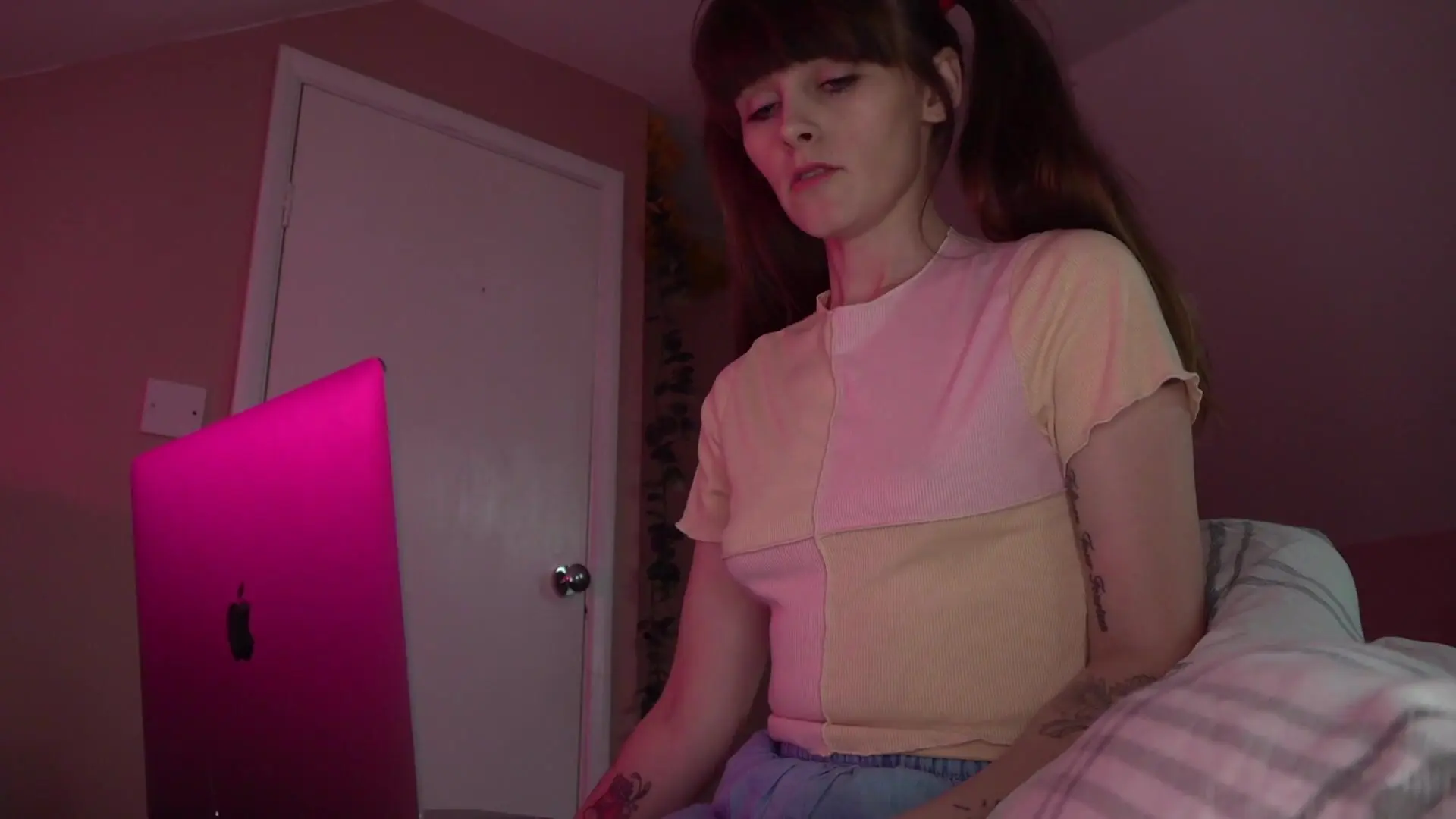Sydney Harwin --Little Sister Is A Pervert Too!