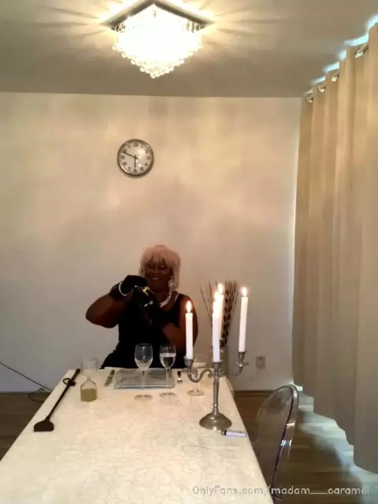 madam caramel cam streams at 10032020 0330 pm the rules are you must be quiet the only noise i want to hear i onlyfans xxx porn videos