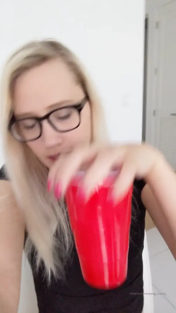pawg_champ_ i just realized the video never processed ( let's try it again....the winner of the raffl onlyfans xxx porn videos