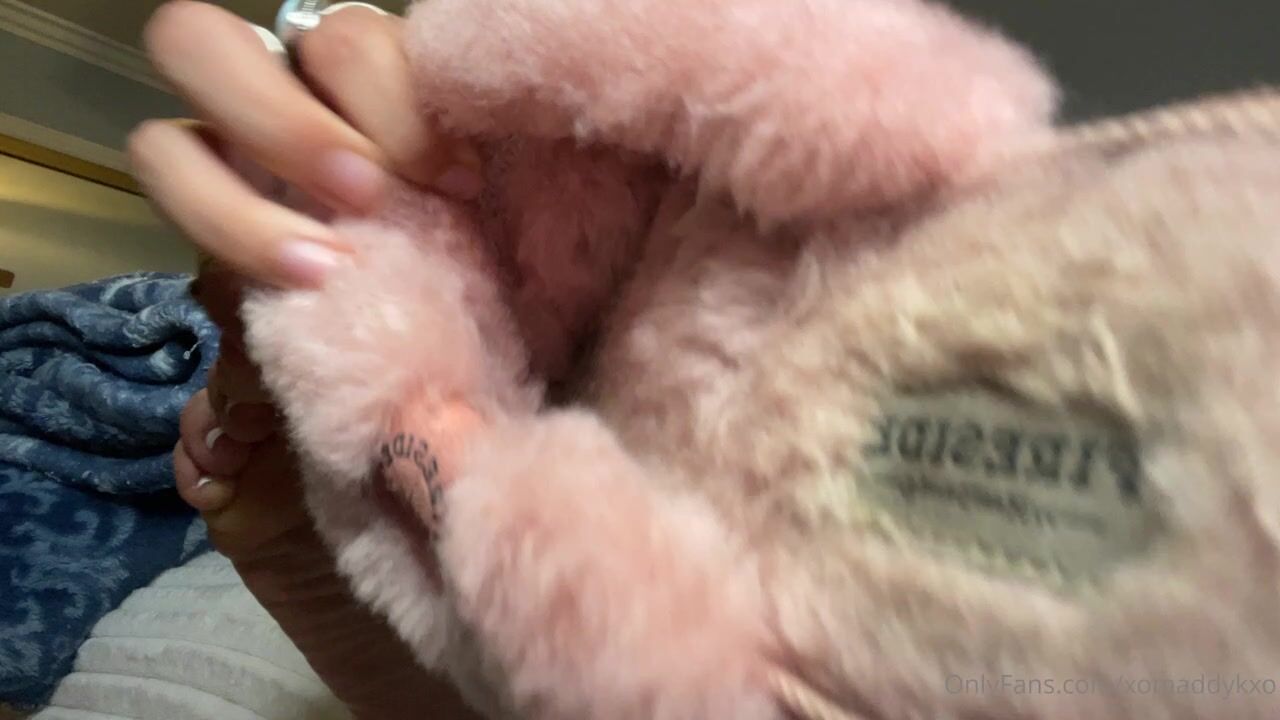 xomaddykxo - sweaty slippers JOI