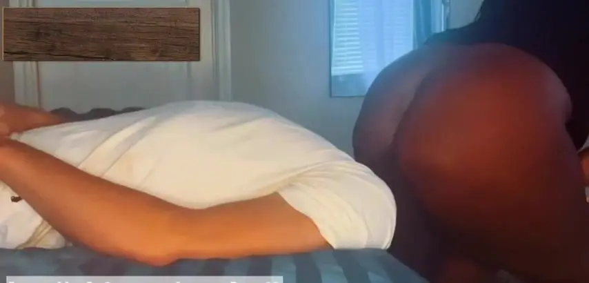 Ebonybooty49- Nasty bubble guts face farts