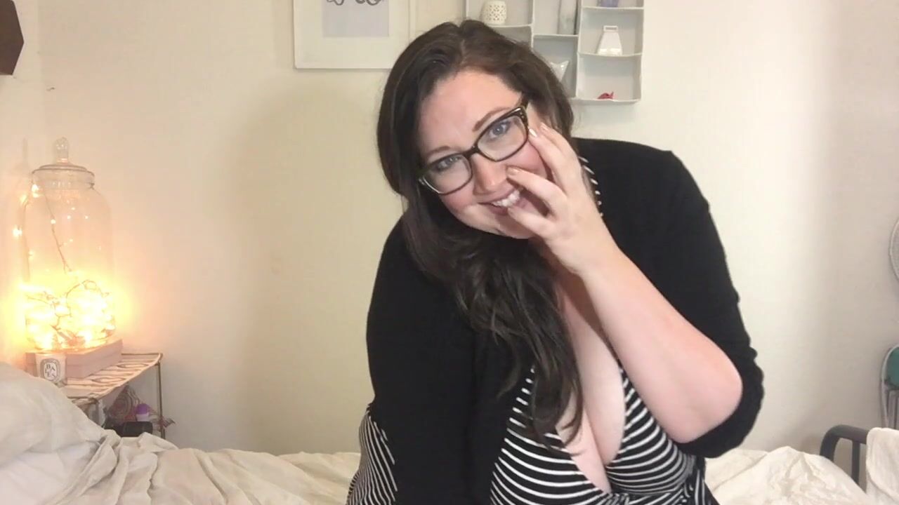 CuteJayne - Huge Tit BBW GFE And Close Up