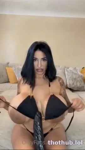 Ricki Raxxx - Big Fake Tits