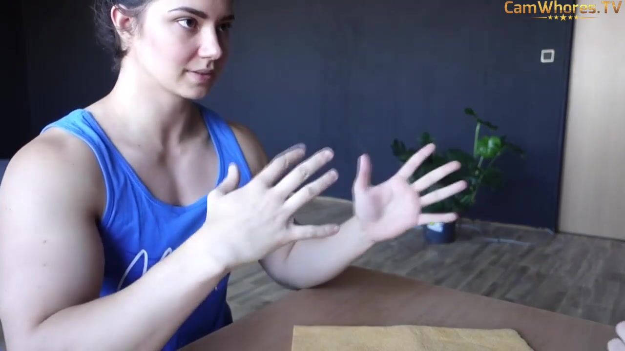 Vladislava Galagan- Armwrestling