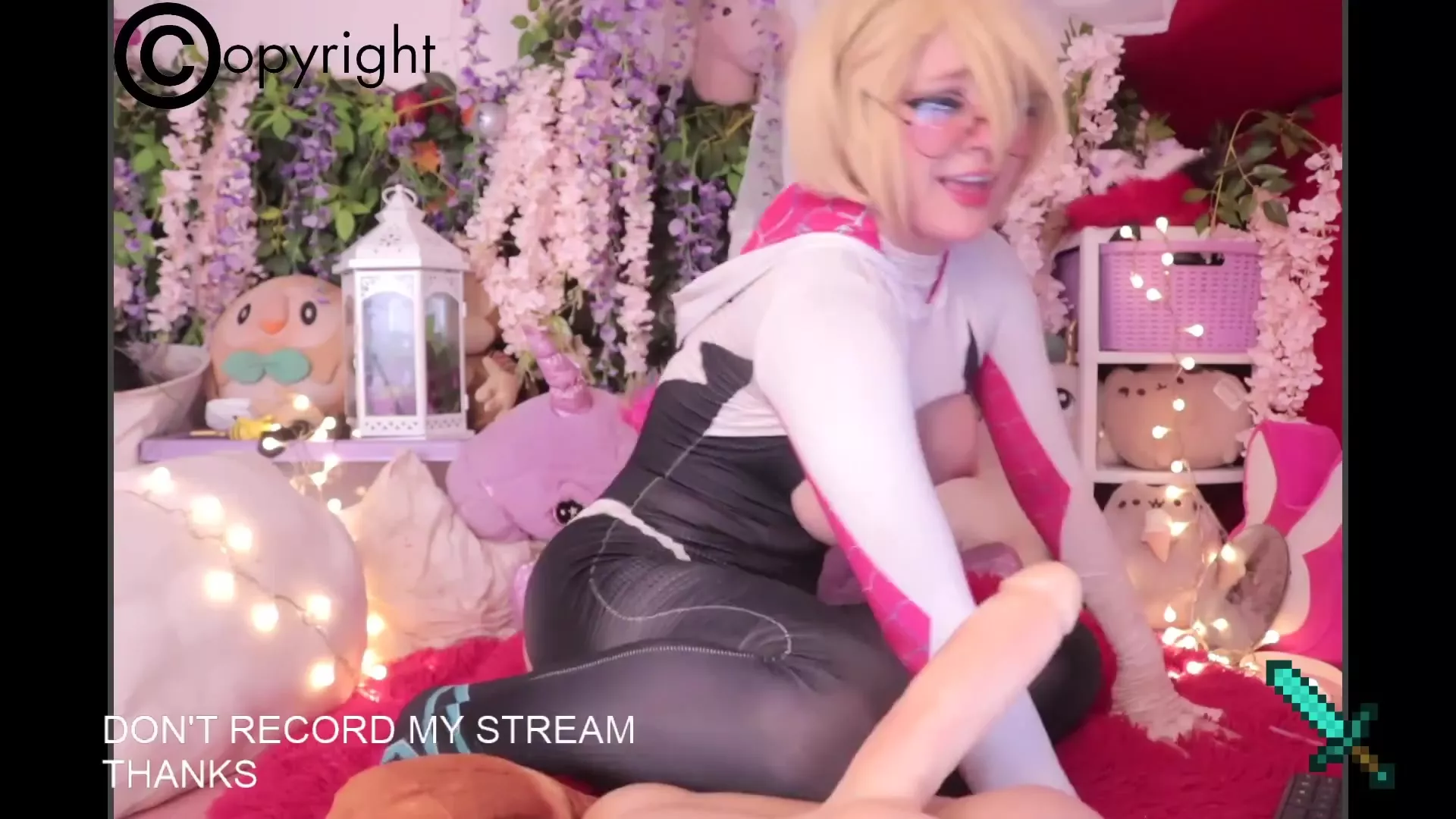 mollyflwerss liveshow from 04.03.20
