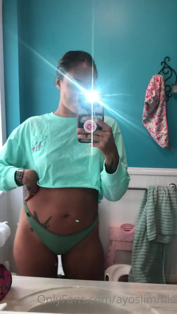 ayoslimmie Happy Labor Day Weekend For your viewing pleasureâ¦ A little thicker than normalâ¦ y onlyfans xxx porn videos