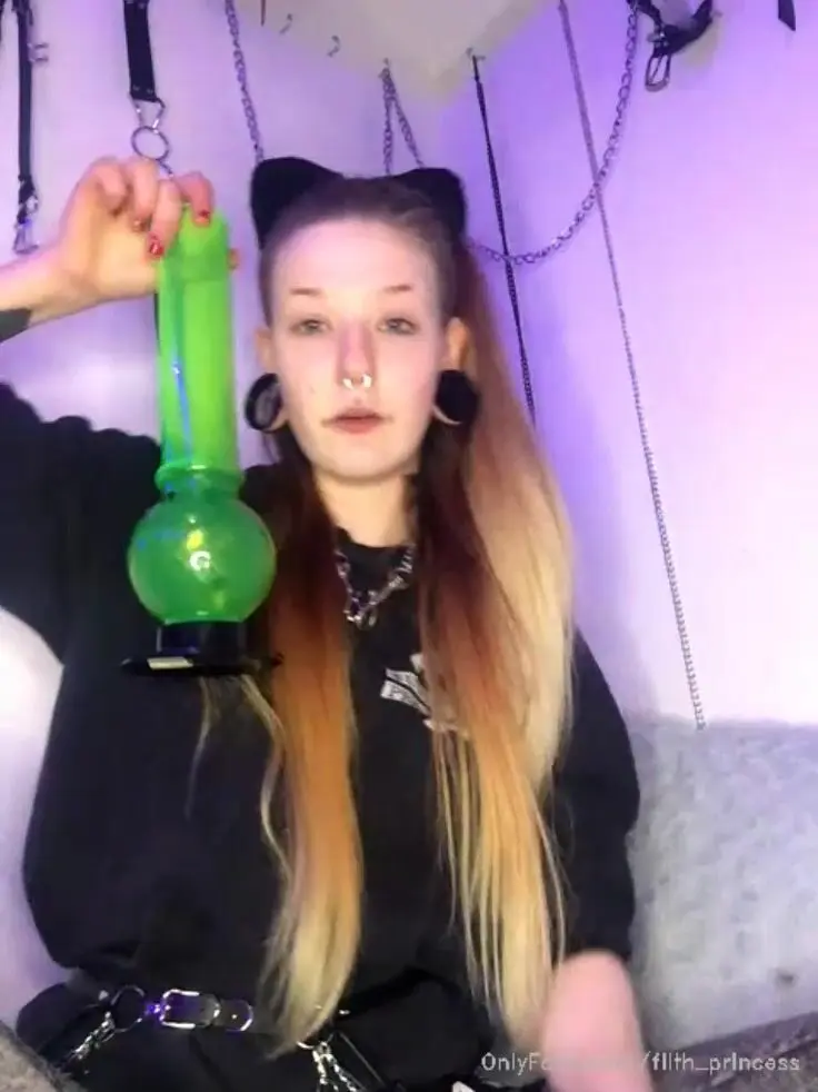 filth princess cam streams at 03 pm onlyfans xxx porn videos