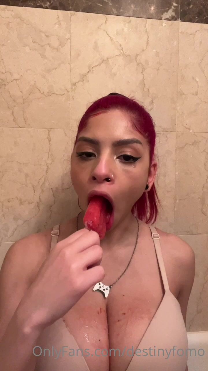 DestinyFomo blowjob popsicle