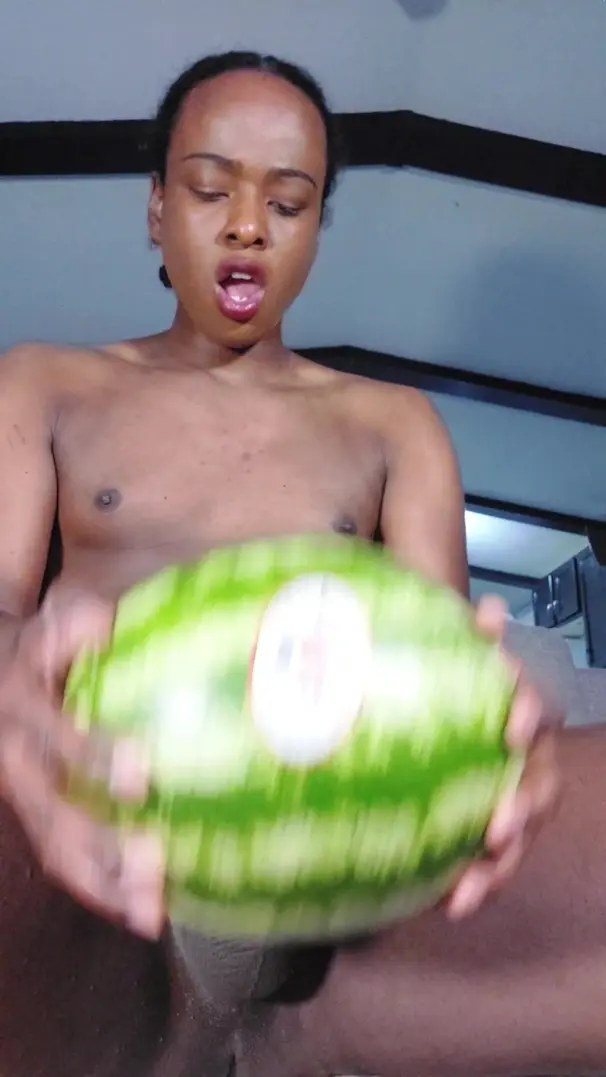 Veronica Sterling Sticking my BBC in a Watermelon until I cum