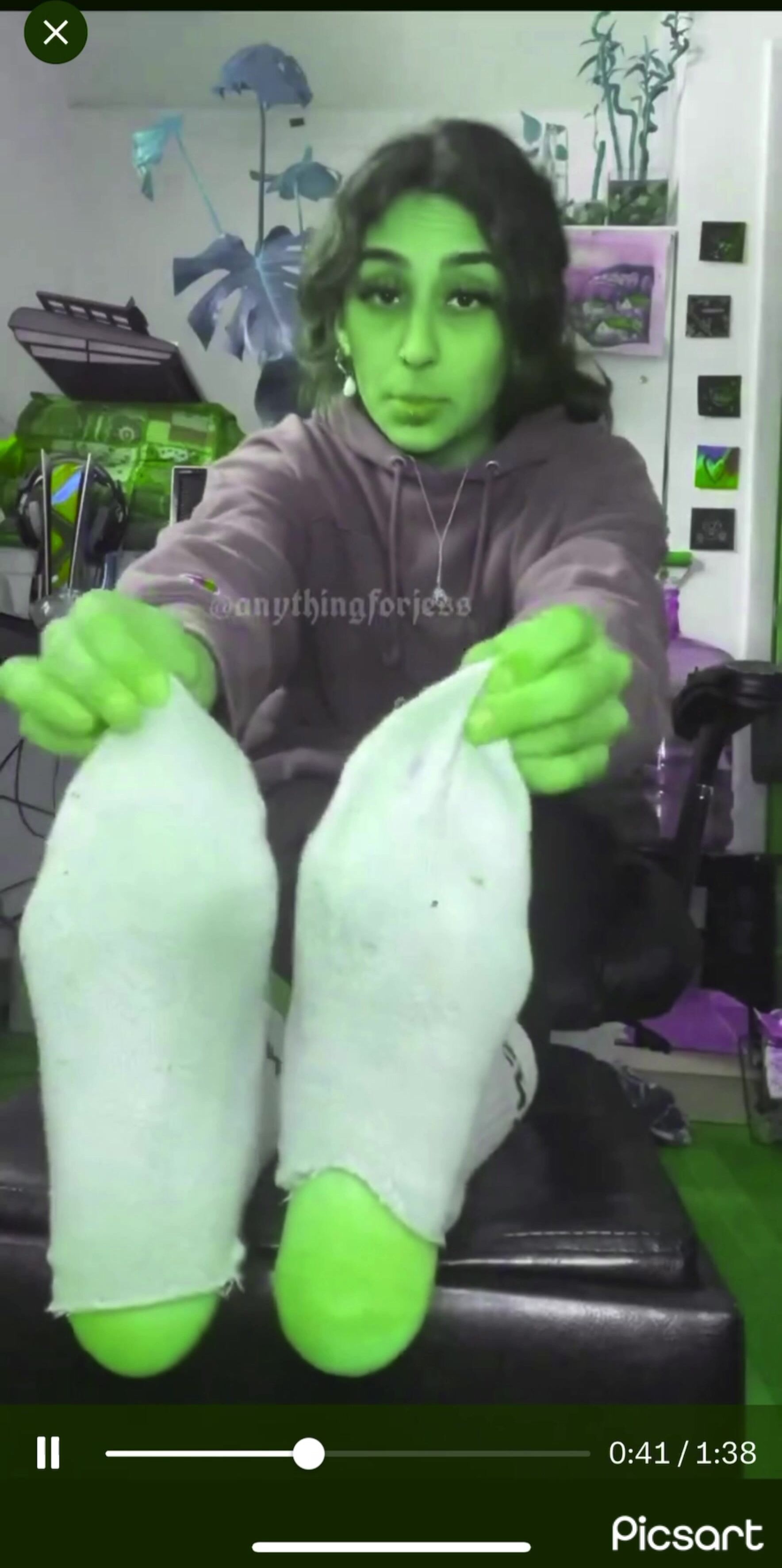 Godess Jess She Hulk Foot Growth JOI