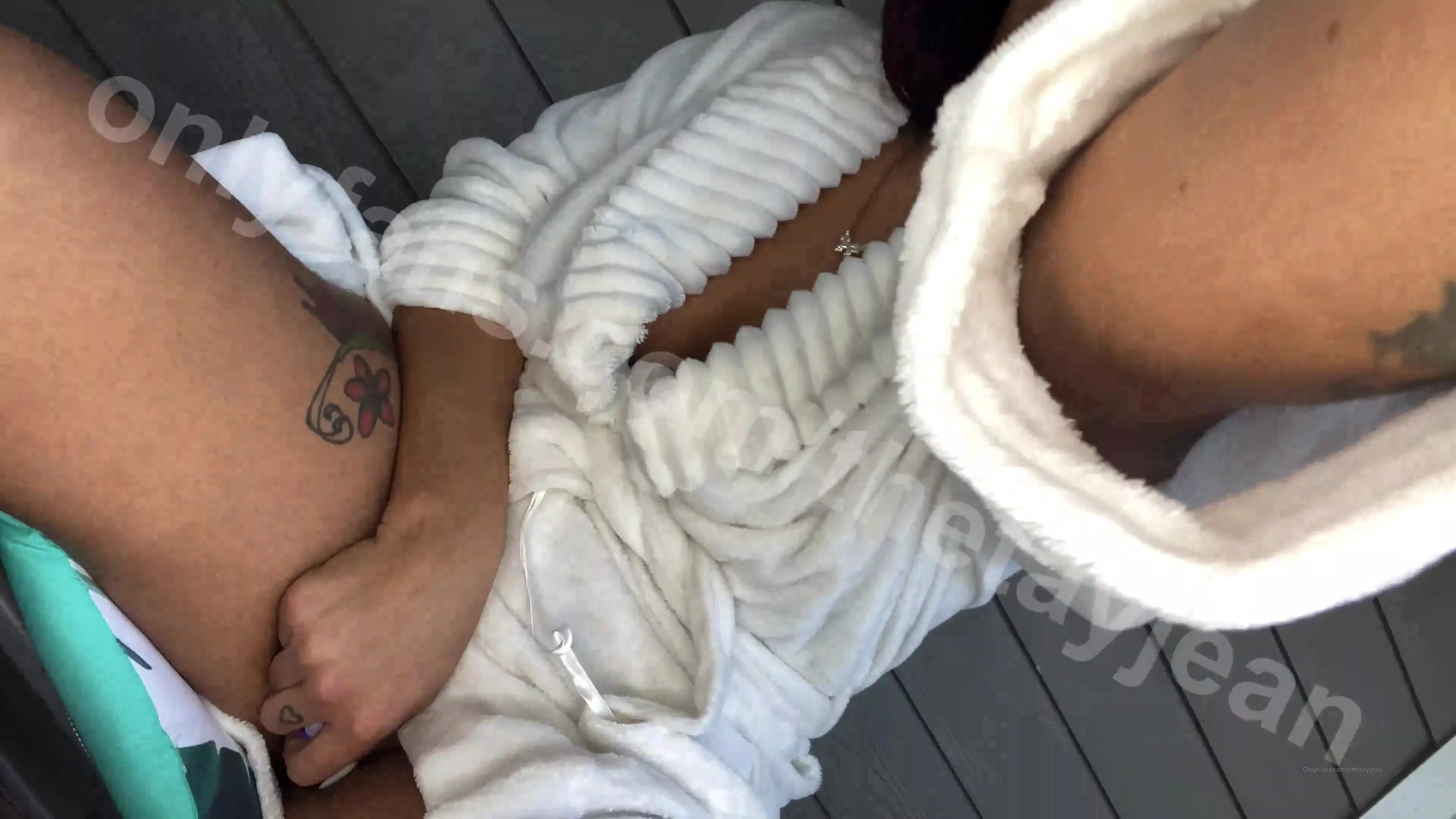 thetayjean went outside to get some fresh air decided to play with xxx onlyfans porn videos