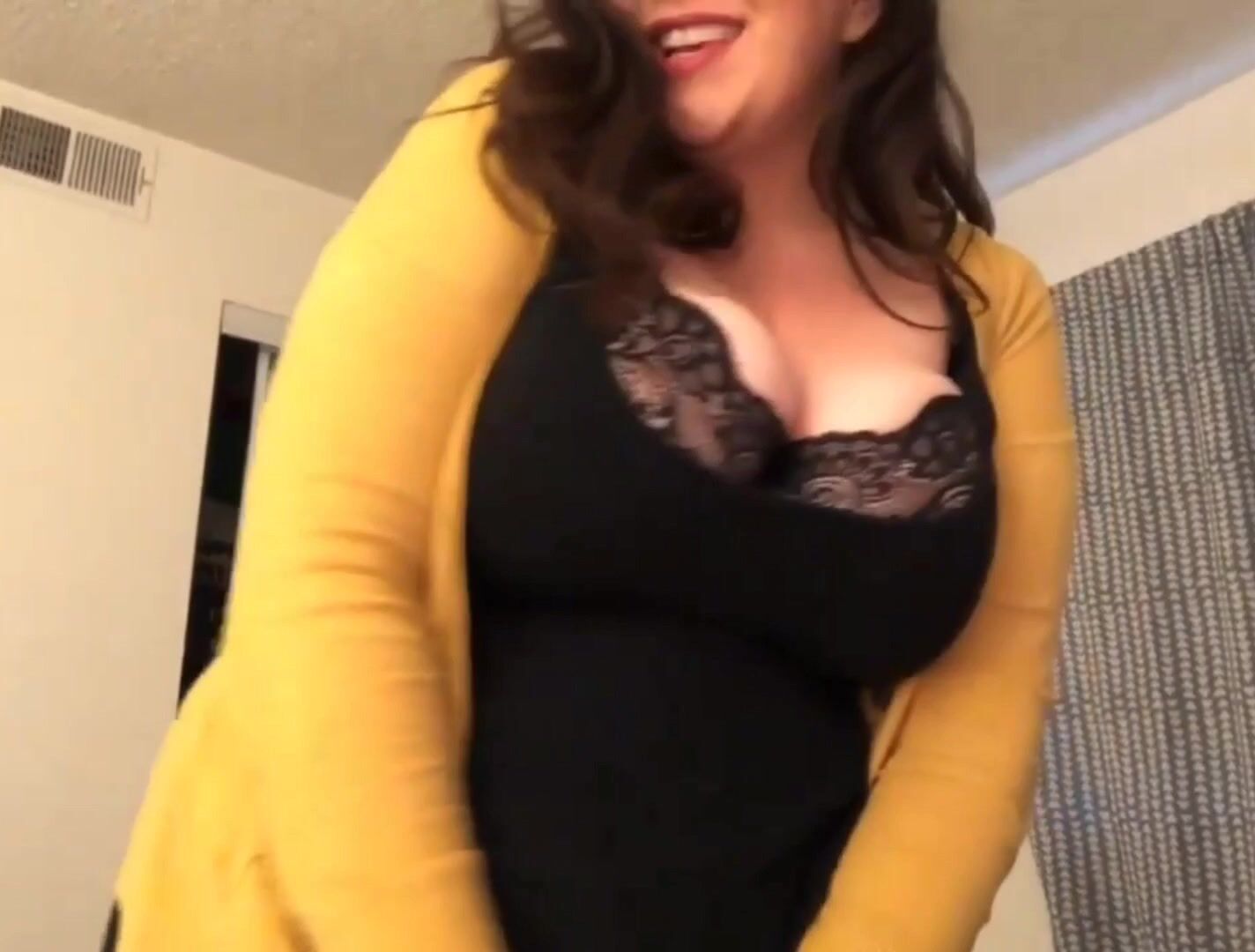 Cutejayne – Fucking Your Moms Busty Bbw Friend