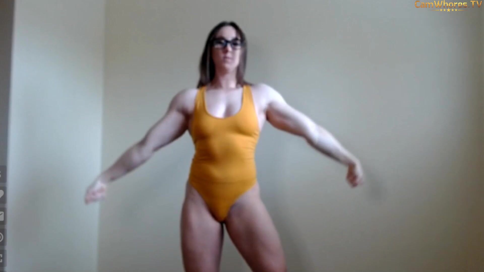 zxcz amazon- huge muscle girl