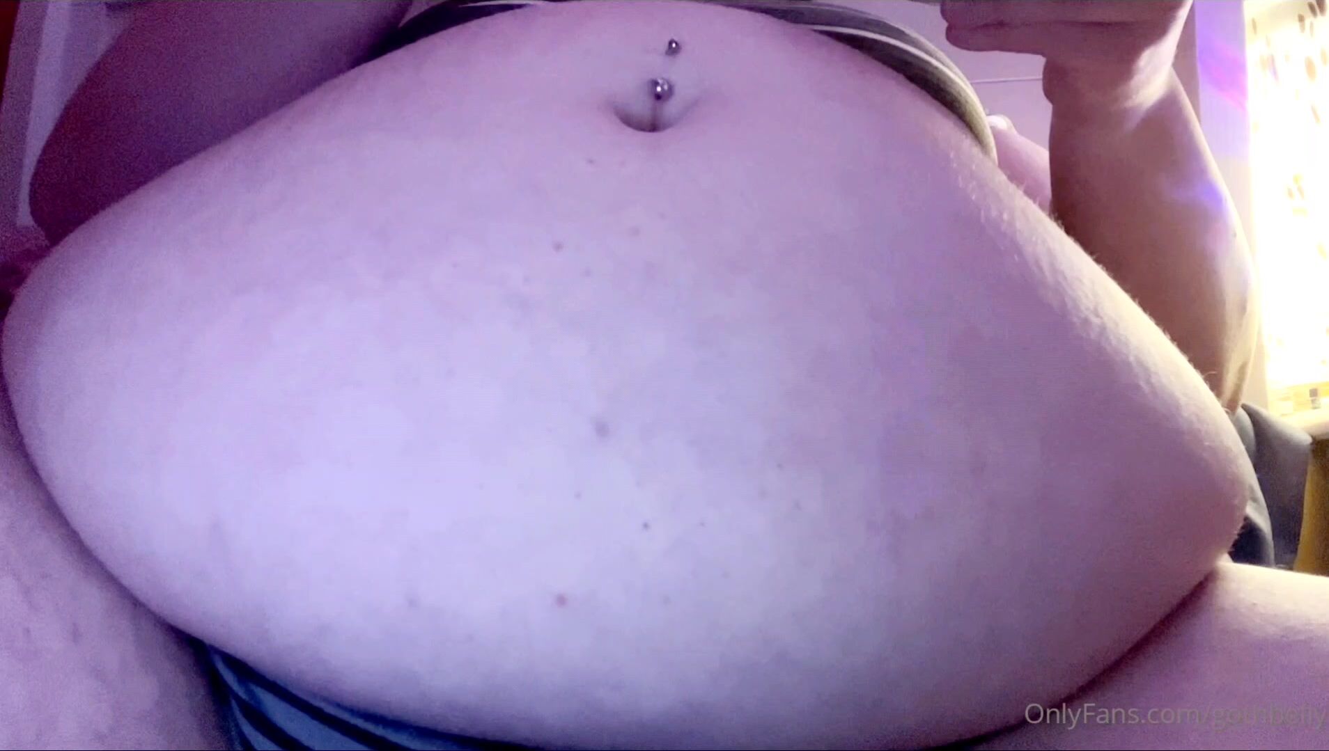 Gothbelly Belly Play