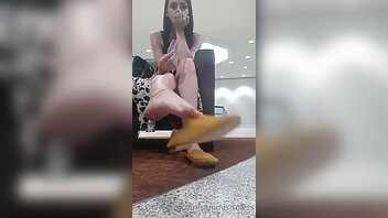 sammis soless just dilly daddling at the mall waiting for my friend to get off work. perfect time for me onlyfans xxx porn videos
