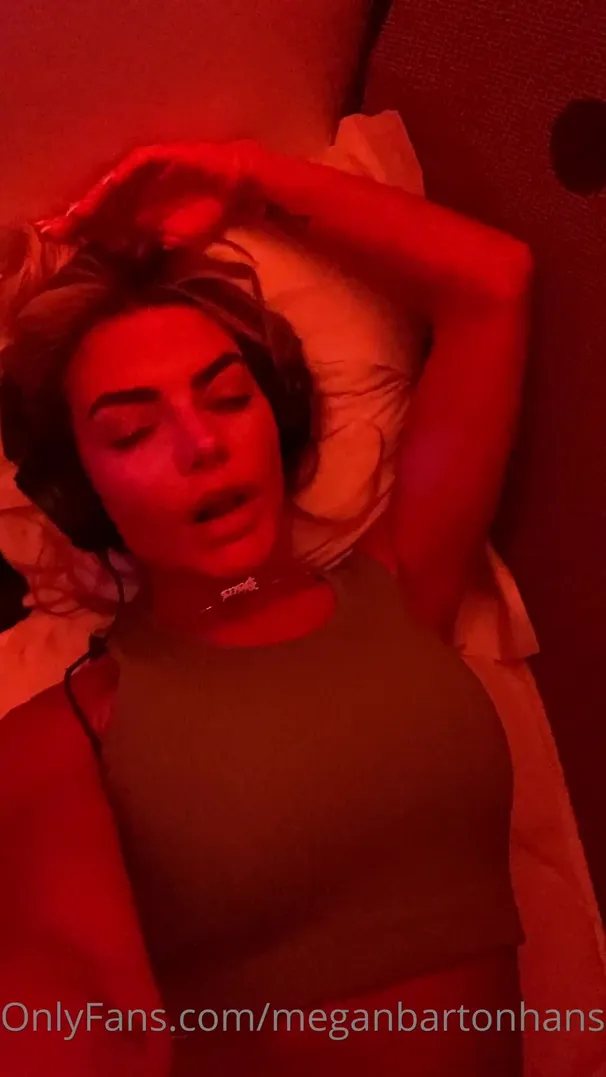 meganbartonhanson was feeling horny on the plane & wanted to get naughty for you guys but had a lurker onlyfans xxx porn videos