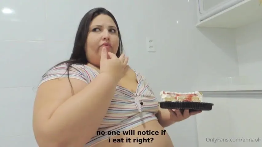 SSBBW Eating