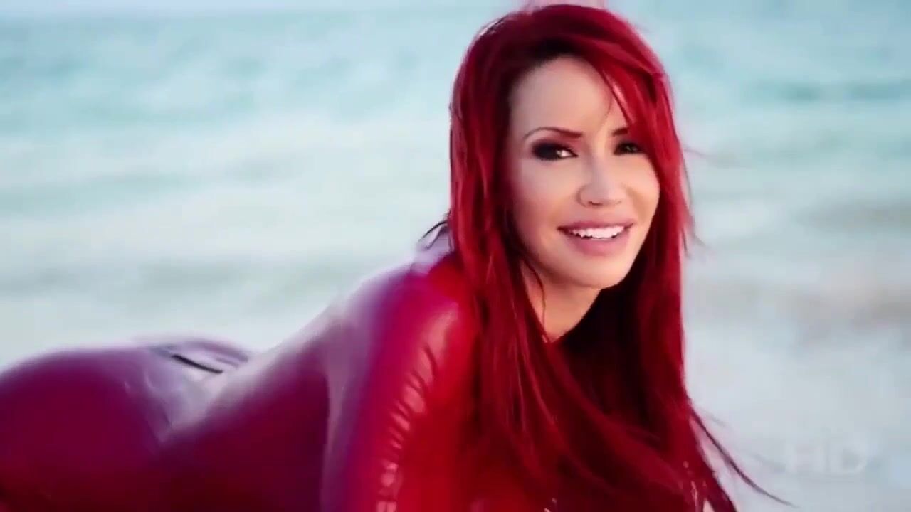 Bianca beauchamp red latex