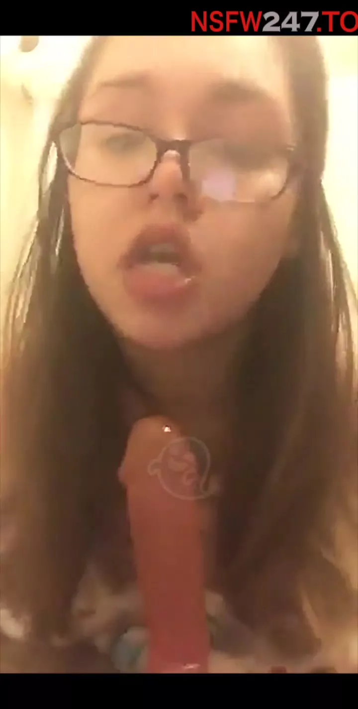SluttyBabyTiger dildo riding & blowjob snapchat premium porn videos