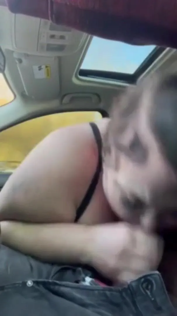 Bbw pawg crazy bj in car