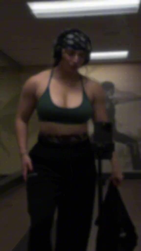 Saiyan muscles
