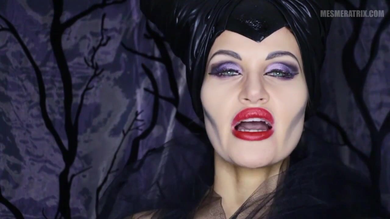 Lady Mesmeratix Maleficient JOI Cosplay