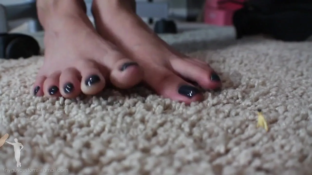 Giantess tiny clips foot fetish