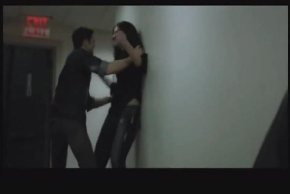 ballbusting fight