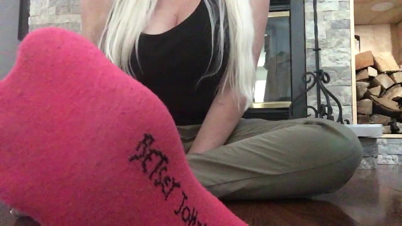 Aliceismore feet 16