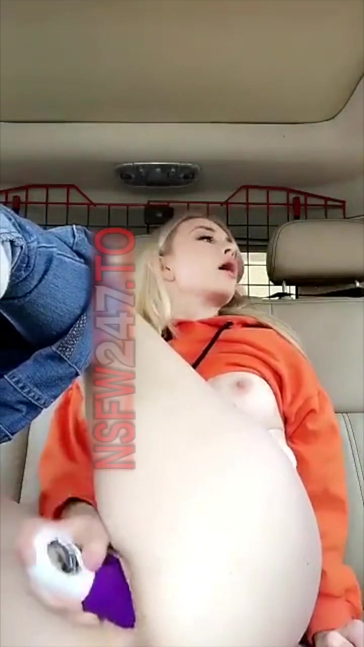 Aria Rayne 10 minutes outdoor in car masturbation snapchat premium porn  videos