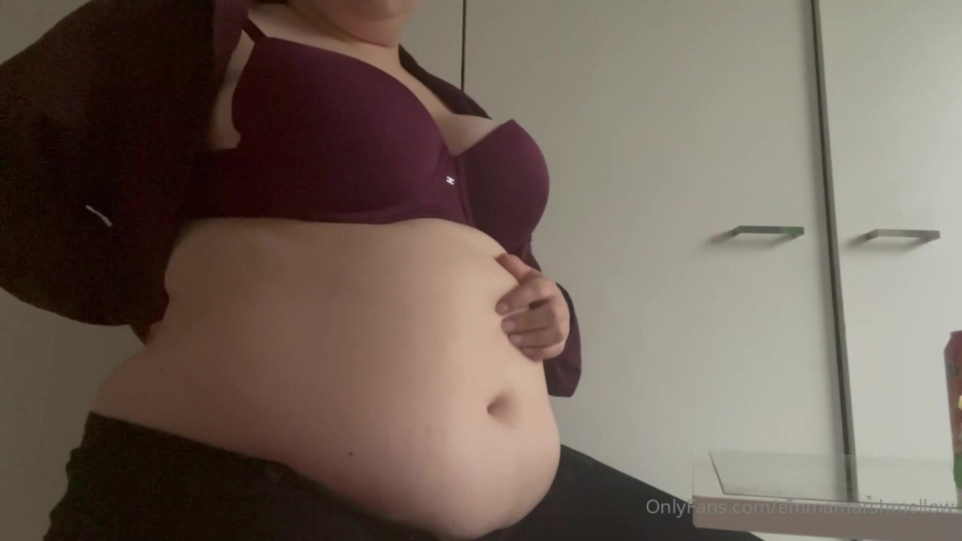 stuffed belly comp