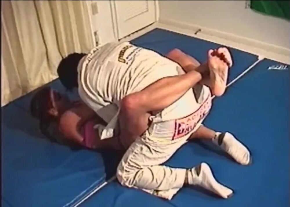 VALERIA MIXED WRESTLING BJJ