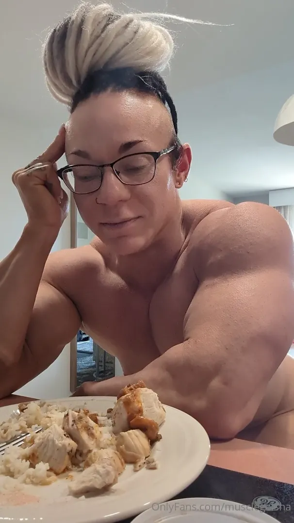 fbb chicken rice and perfect pecs