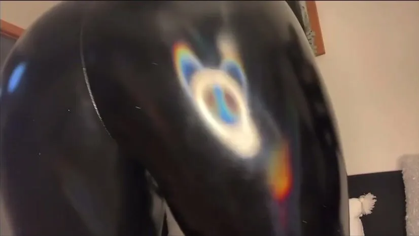 Shiny Ass Worship - PVC Vinyl Latex BBW Goddess Ass Worship