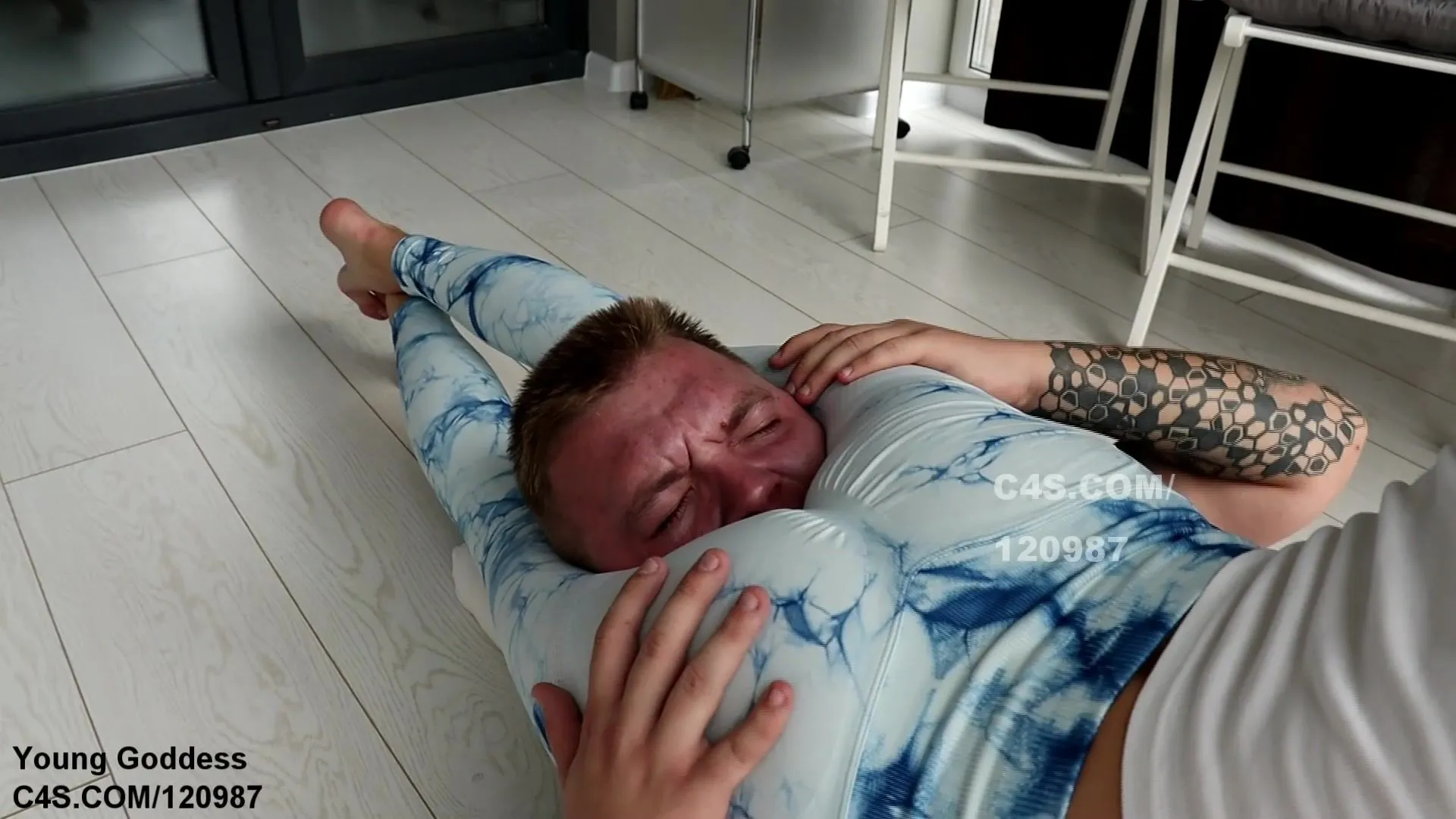 Young_Goddess Crushing His Jaw On The Floor