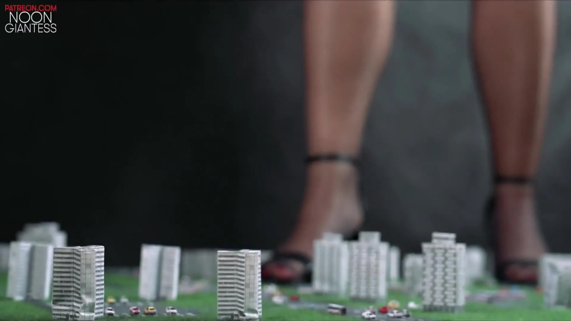 NooN giantess