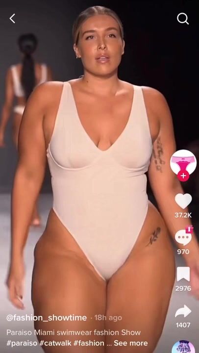 BBW Walking one piece