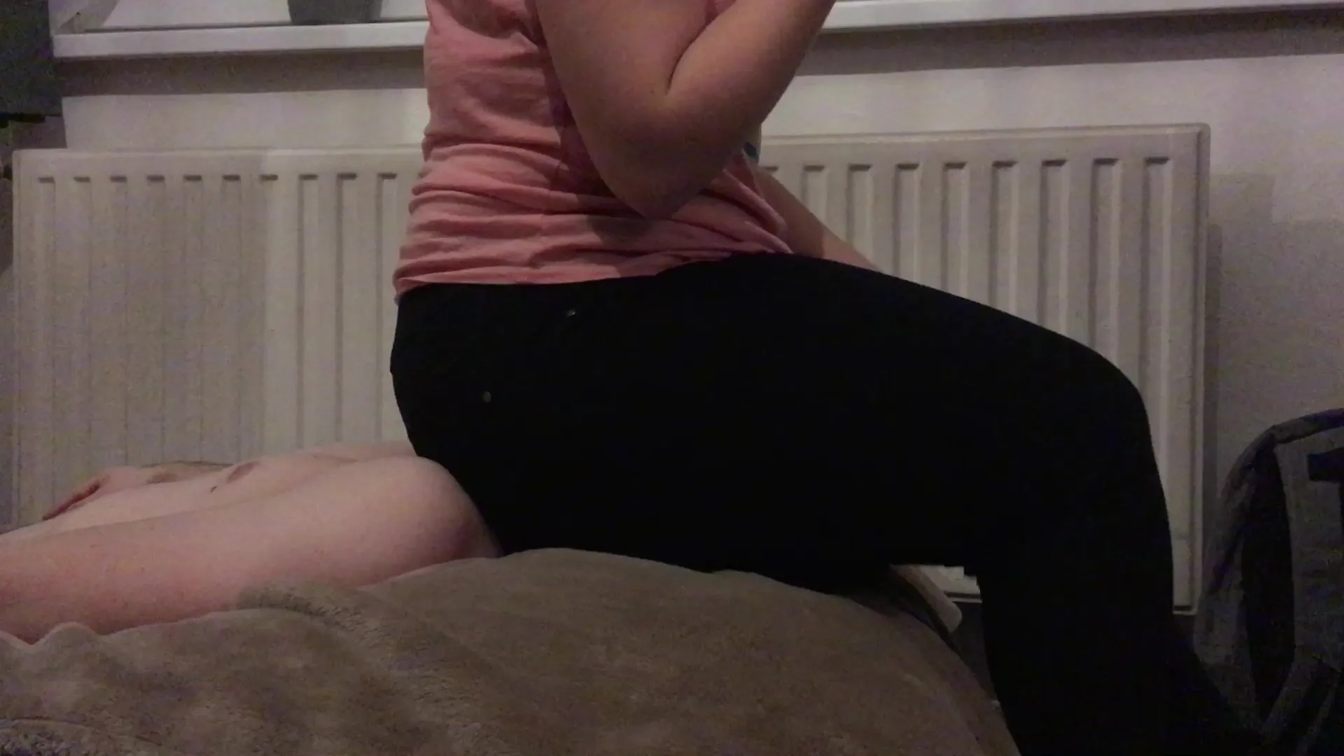 Princess Hanna Feet - Hard Facesitting