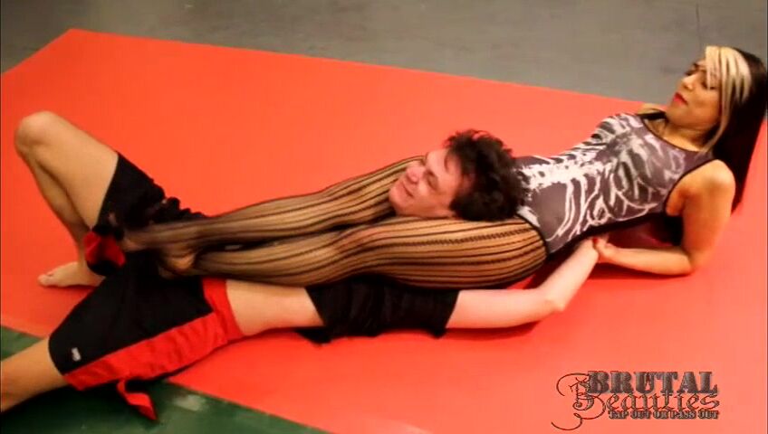 Indra Mixed Wrestling Femdom