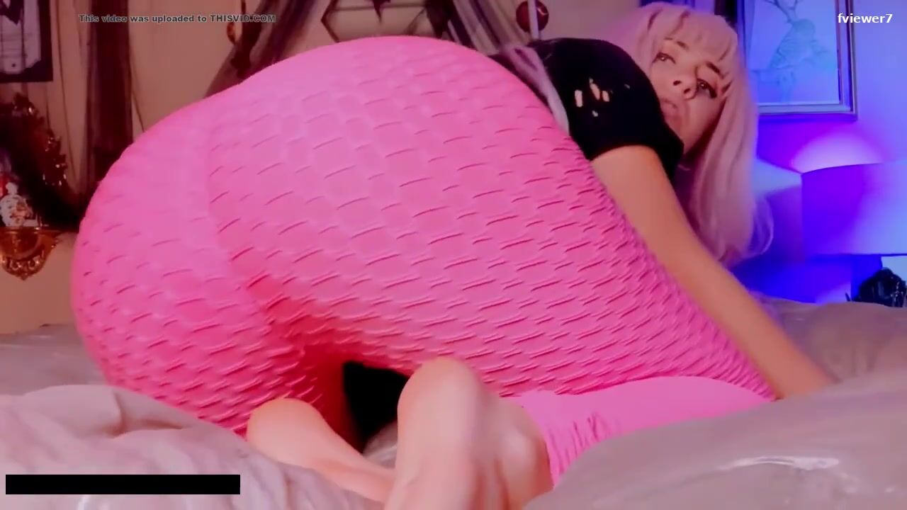 pink girl farting in pink leggings cut